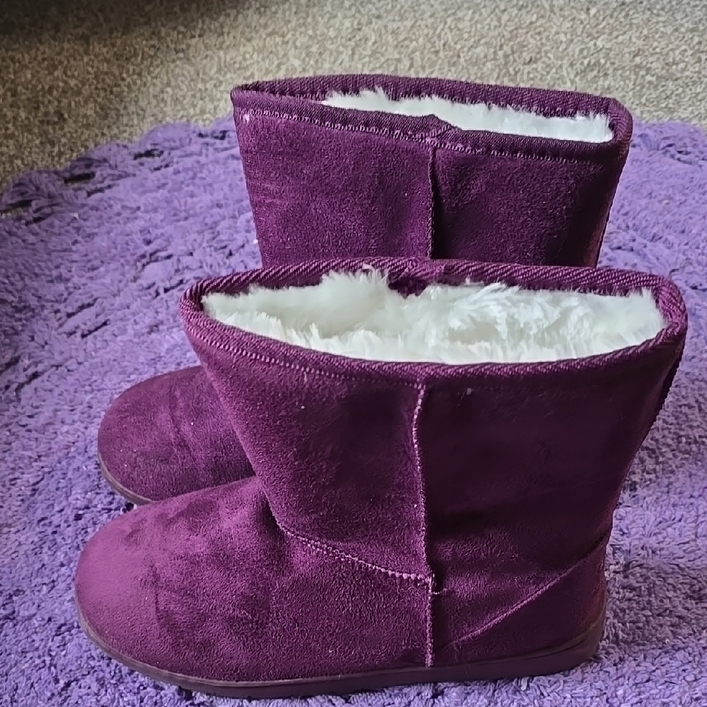 Womens Purple Suede Boots